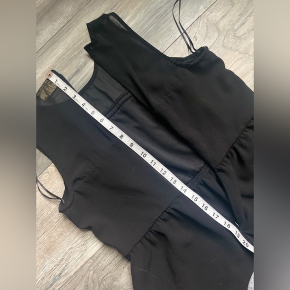 Princess by Vera Wang black mini dress with silver detail and mesh- EUC- size s - Picture 6 of 11